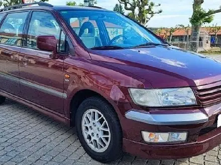 Фары Mitsubishi: CHARIOT Grandis SPACE Wagon за 17 500 тг. в Актобе