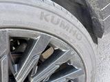KUMHO 245/45/R21 за 180 000 тг. в Астана