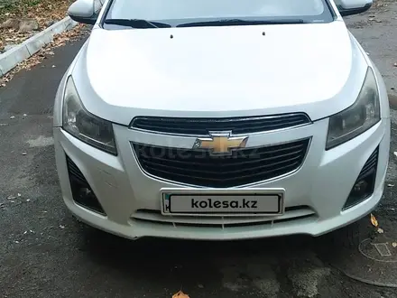 Chevrolet Cruze 2014 года за 4 500 000 тг. в Шымкент – фото 2