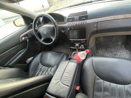 Mercedes-Benz S 320 1999 года за 3 700 000 тг. в Актау