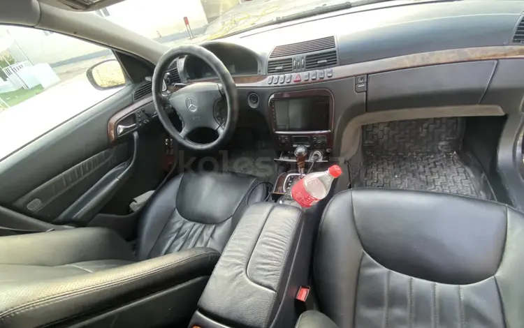 Mercedes-Benz S 320 1999 года за 3 700 000 тг. в Актау