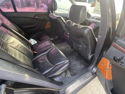 Mercedes-Benz S 320 1999 года за 3 700 000 тг. в Актау – фото 3