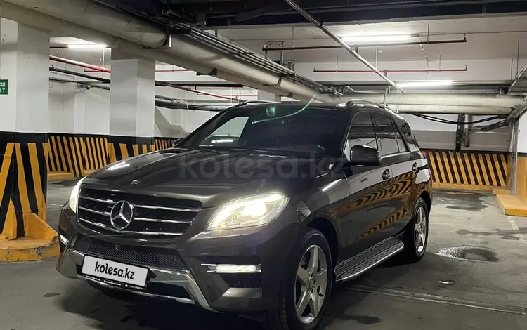 Mercedes-Benz ML 350 2014 года за 17 900 000 тг. в Алматы