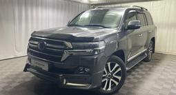 Toyota Land Cruiser 2021 года за 34 400 000 тг. в Алматы