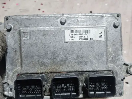 Блок управления двигателем АКПП компьютер мозги ЭБУ за 500 тг. в Алматы