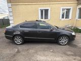 Volkswagen Passat 2010 годаүшін2 000 000 тг. в Астана – фото 4
