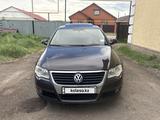Volkswagen Passat 2010 годаүшін2 000 000 тг. в Астана – фото 2