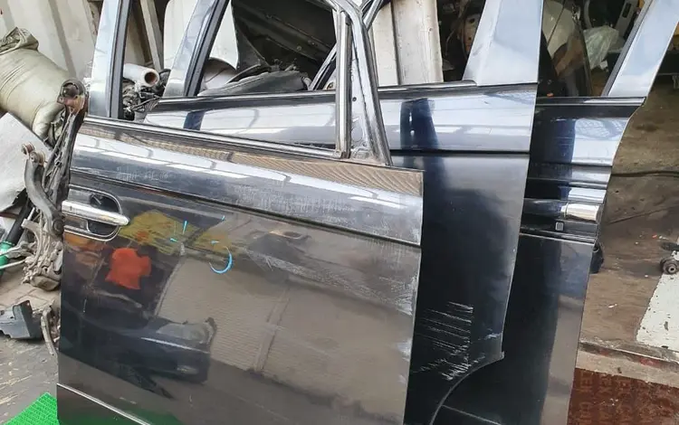 Двери на хонда элизион Honda Elysion за 4 003 тг. в Алматы