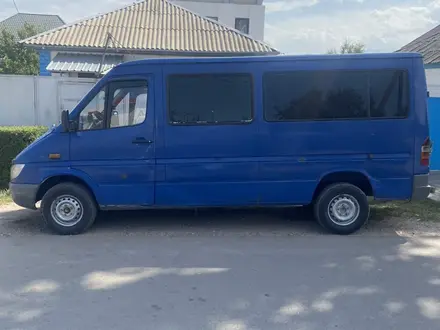 Mercedes-Benz Sprinter 2001 года за 3 500 000 тг. в Алматы – фото 5