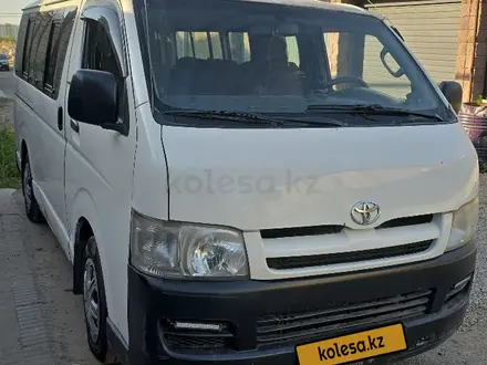 Toyota Hiace 2006 года за 4 900 000 тг. в Алматы