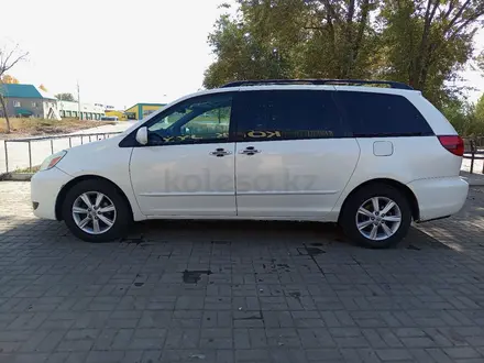 Toyota Sienna 2005 года за 7 500 000 тг. в Уральск – фото 22