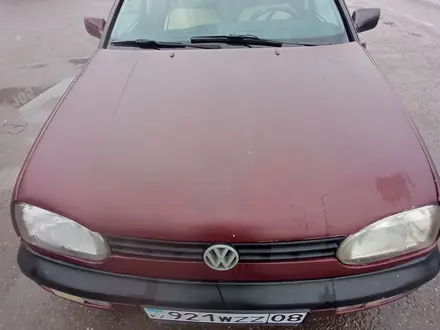 Volkswagen Golf 1993 года за 650 000 тг. в Тараз