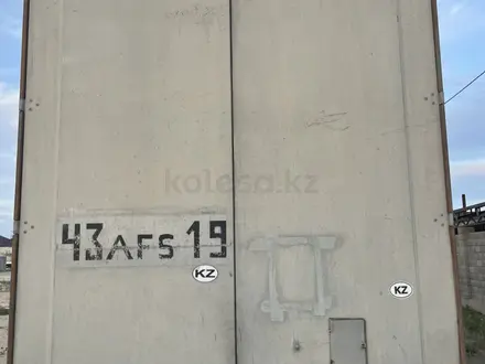 Krone 2011 года за 3 900 000 тг. в Алматы – фото 9