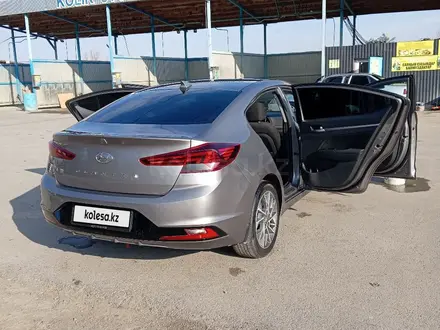 Hyundai Elantra 2019 года за 7 700 000 тг. в Тараз