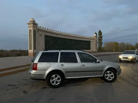 Volkswagen Golf 1999 года за 1 950 000 тг. в Тараз – фото 2