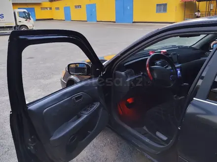 Toyota Camry 2001 года за 2 500 000 тг. в Алматы – фото 12