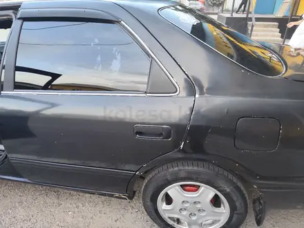 Toyota Camry 2001 года за 2 500 000 тг. в Алматы – фото 9