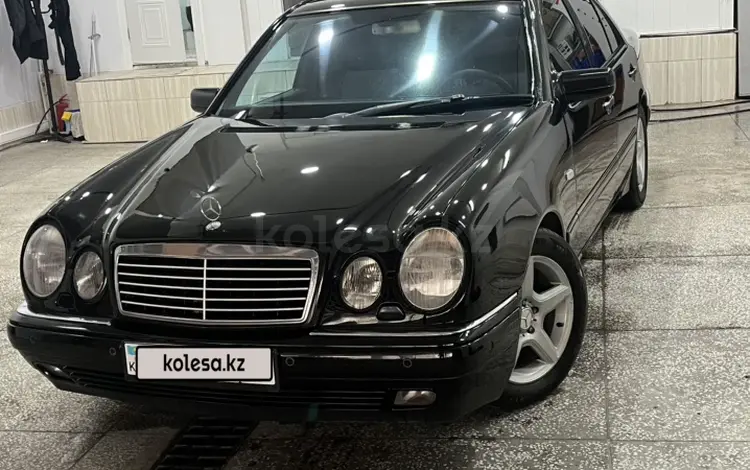 Mercedes-Benz E 320 1998 годаүшін3 200 000 тг. в Астана