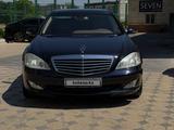 Mercedes-Benz S 550 2006 года за 8 000 000 тг. в Актобе – фото 5