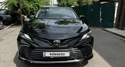 Toyota Camry 2023 года за 16 100 000 тг. в Алматы – фото 2