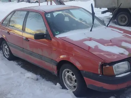 Volkswagen Passat 1992 года за 800 000 тг. в Уральск – фото 3