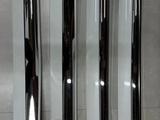 Молдинги на двери Ланд Крузер 200 07-15 за 40 000 тг. в Тараз