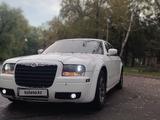 Chrysler 300C 2005 годаfor4 500 000 тг. в Алматы – фото 2