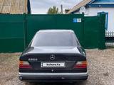 Mercedes-Benz E 230 1992 годаүшін1 400 000 тг. в Актобе – фото 5