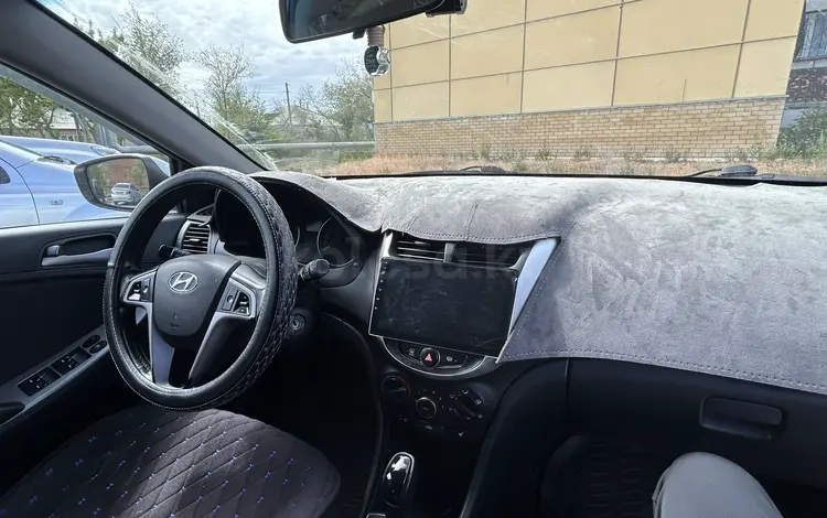 Hyundai Accent 2014 года за 5 300 000 тг. в Семей