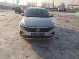 Volkswagen Polo 2022 года за 7 650 000 тг. в Алматы