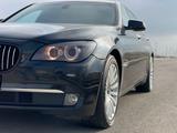 BMW 740 2009 годаүшін10 200 000 тг. в Актау