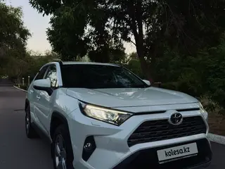Toyota RAV4, 2019