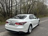 Toyota Camry 2023 года за 17 000 000 тг. в Усть-Каменогорск – фото 3