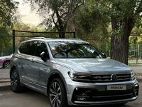 Volkswagen Tiguan 2019 года за 13 000 000 тг. в Алматы