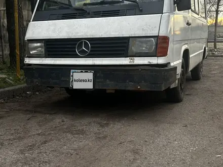 Mercedes-Benz MB 100 1993 года за 1 000 000 тг. в Алматы