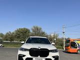 BMW X7 2021 года за 52 000 000 тг. в Шымкент – фото 2