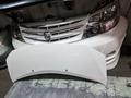 Капот на Toyota Alphard 2007 за 20 000 тг. в Алматы
