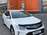 Toyota Camry 2014 года за 11 000 000 тг. в Шымкент – фото 2