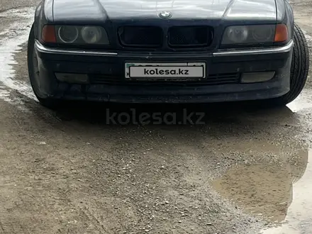 BMW 728 1997 года за 2 850 000 тг. в Кызылорда