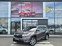 Toyota Highlander 2014 годаүшін13 800 000 тг. в Астана