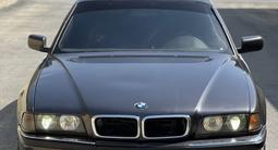 BMW 730 1996 годаүшін3 500 000 тг. в Актау