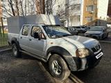 Nissan NP300 2008 года за 5 500 000 тг. в Астана – фото 2