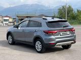 Kia Rio X-Line 2020 года за 6 100 000 тг. в Алматы – фото 2