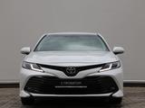 Toyota Camry 2021 года за 11 390 000 тг. в Астана – фото 5