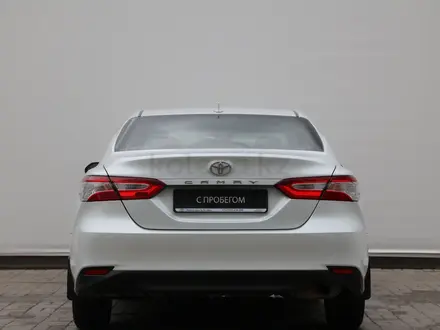 Toyota Camry 2021 года за 11 390 000 тг. в Астана – фото 4