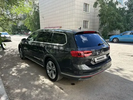 Volkswagen Passat 2022 года за 22 500 000 тг. в Астана – фото 6