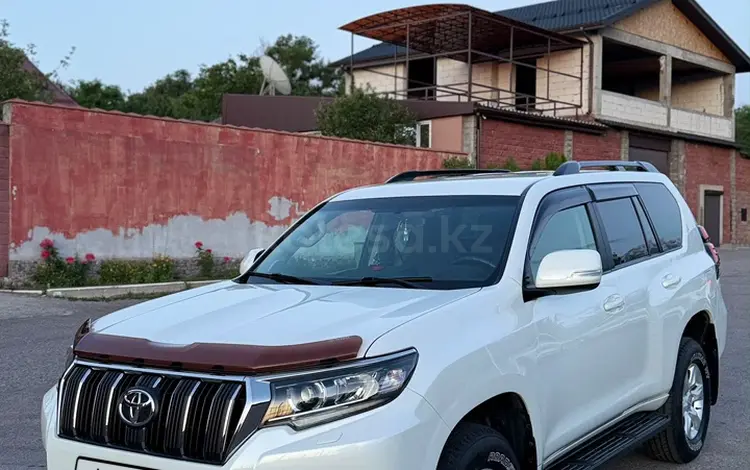 Toyota Land Cruiser Prado 2018 года за 21 500 000 тг. в Алматы