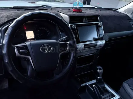 Toyota Land Cruiser Prado 2018 года за 21 500 000 тг. в Алматы – фото 10