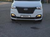 Hyundai Starex 2020 годаfor14 000 000 тг. в Шымкент