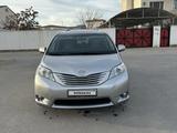 Toyota Sienna 2015 годаүшін8 500 000 тг. в Актау